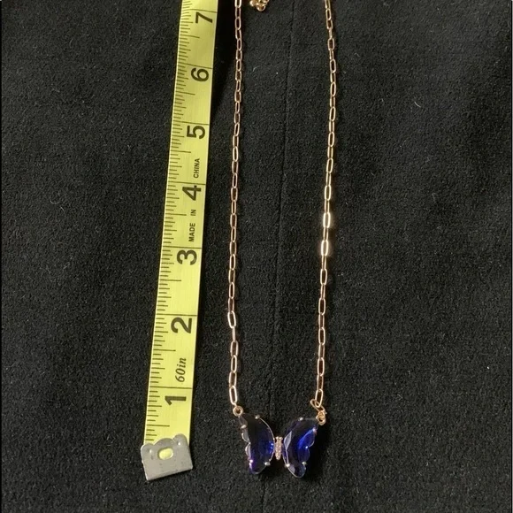 🦋 NEW Butterfly necklace Dark Royal blue purple - Picture 8 of 8